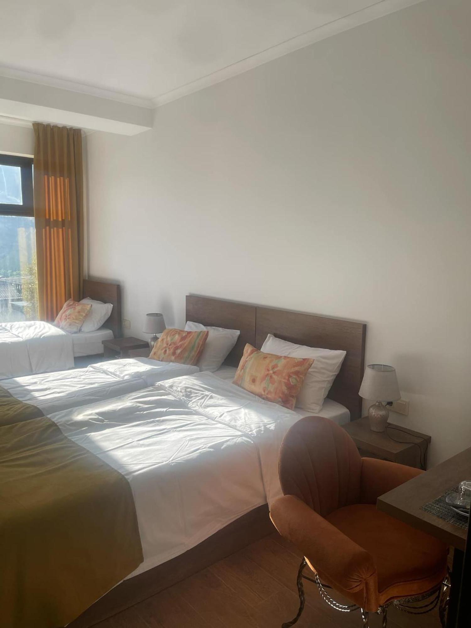 Melodia Kazbegi Hotel Buitenkant foto