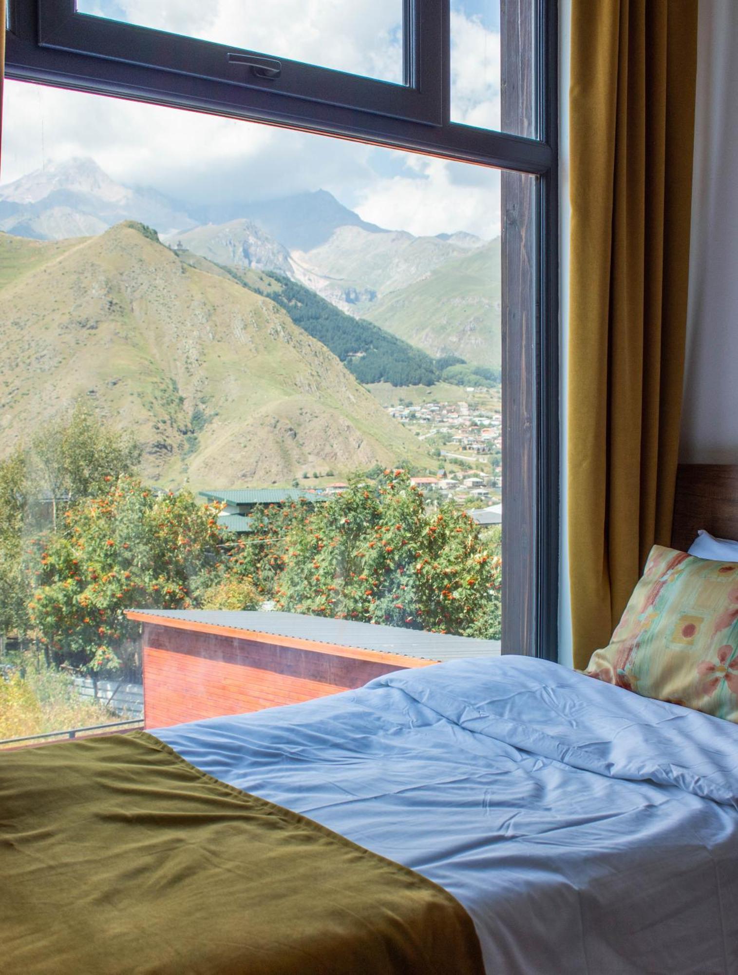 Melodia Kazbegi Hotel Buitenkant foto